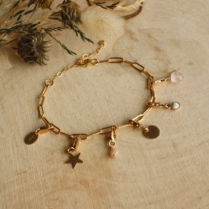 Bracelet chainette Ines avec perles pierres et breloques de Tik Tik création